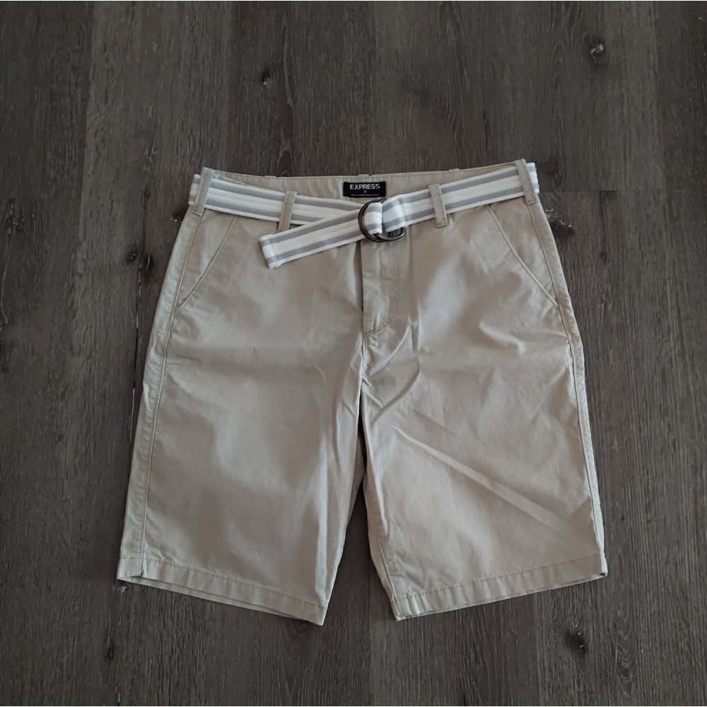 Express Classic Fit Chino Shorts Mens 30 Tan Belted 100% Cotton